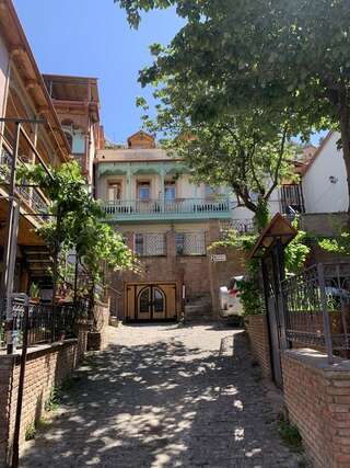 Отель Betlemi Old Town Hotel Тбилиси-0